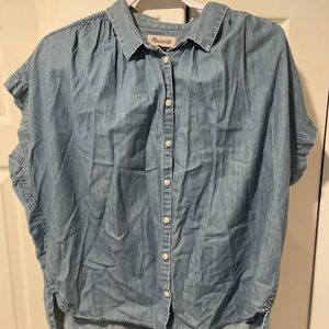 Madewell Short Sleeve Button Up Denim Shirt